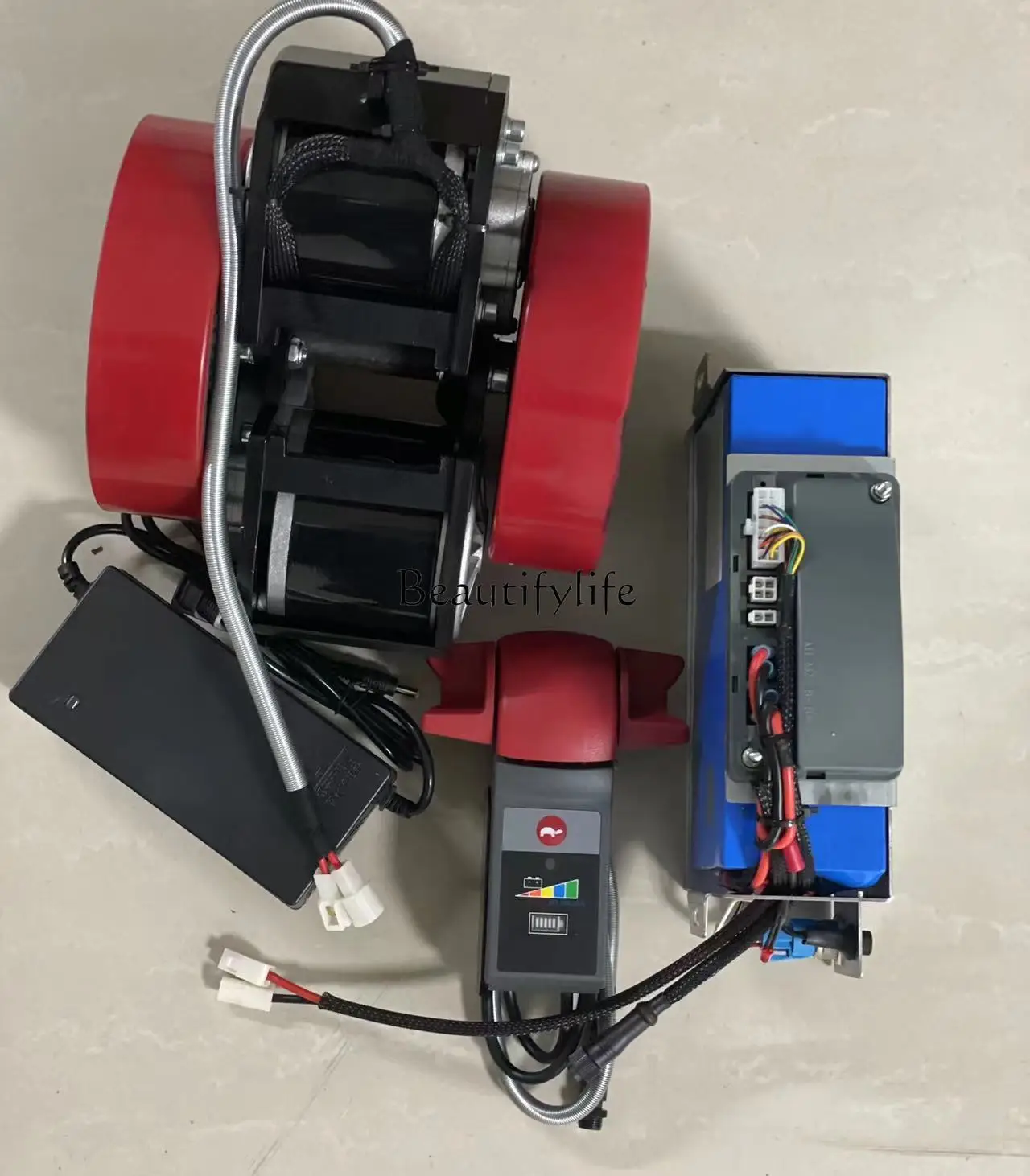 Semi-Electric Trailer Hydraulic Handling Forklift Modification Kit 2 Tons 3 Tons Manual Pallet Truck
Semi-Electric Trailer Hydraulic Handling Forklift Modification Kit 2 Tons 3 Tons Manual Pallet Truck