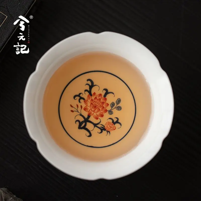 Xiyuanji Blue And White Underglaze Black Ceramic Tasting Master Personal Use High-End Single Tea Cup
Xiyuanji Blue And White Underglaze Black Ceramic Tasting Master Personal Use High-End Single Tea Cup