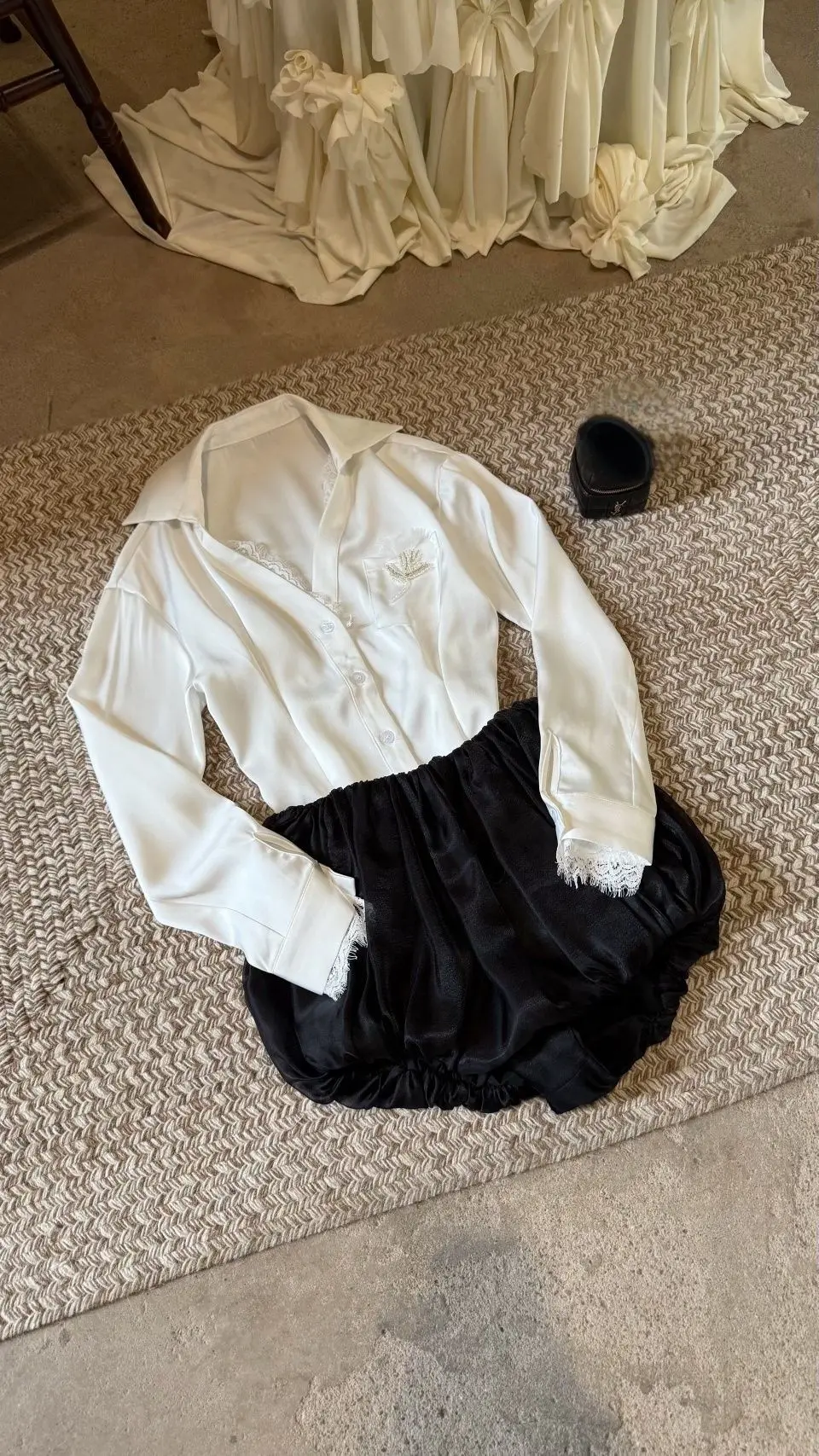 Elegant White Lace Splice Women's Shirt Waist-Cinching Spring Summer New Style Collar Long Sleeve Cool Feeling
Elegant White Lace Splice Women's Shirt Waist-Cinching Spring Summer New Style Collar Long Sleeve Cool Feeling