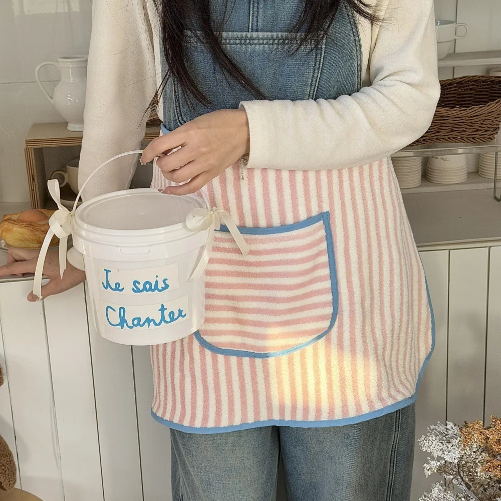 2026 New Super Practical Coral-fiber Absorbent Waist Apron Cute Color Stripe Half Body Aprons for Work Kitchen Cleaning
2026 New Super Practical Coral-fiber Absorbent Waist Apron Cute Color Stripe Half Body Aprons for Work Kitchen Cleaning