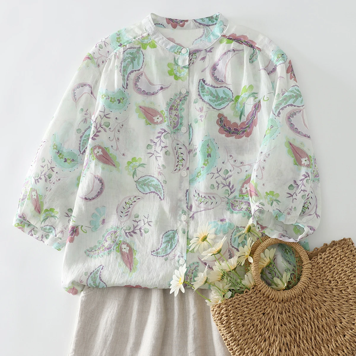 Summer New Loose Fit Printed Short Sleeve Shirt Stand Collar Open Cardigan Women's Casual Fashion Small Top Versatile Loose
Summer New Loose Fit Printed Short Sleeve Shirt Stand Collar Open Cardigan Women's Casual Fashion Small Top Versatile Loose