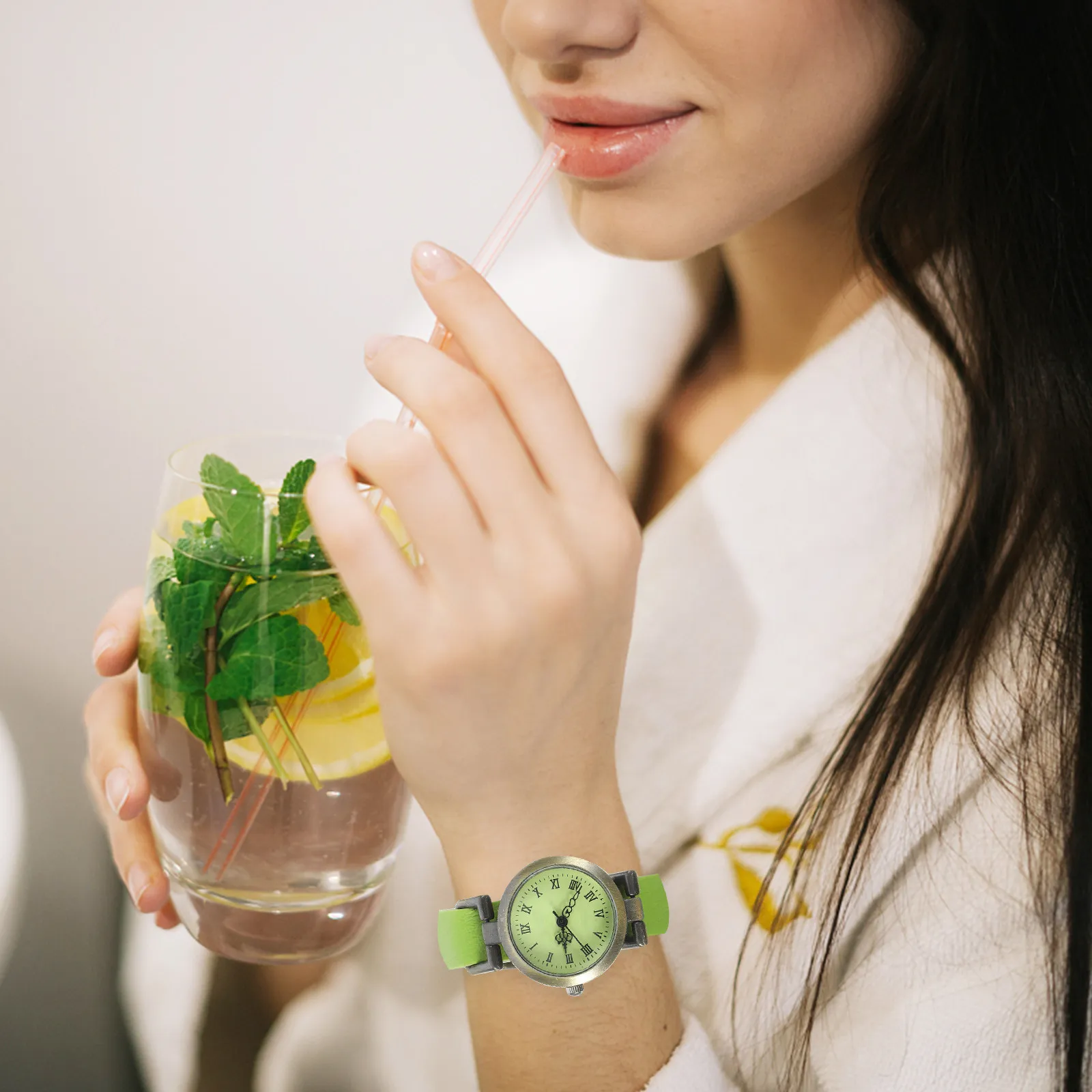 Vintage Wrist Watch for Women Premium Quartz Movement Roman Dial Brown Strap Stylish Elegant Gift for Students Friends Fashion
Vintage Wrist Watch for Women Premium Quartz Movement Roman Dial Brown Strap Stylish Elegant Gift for Students Friends Fashion