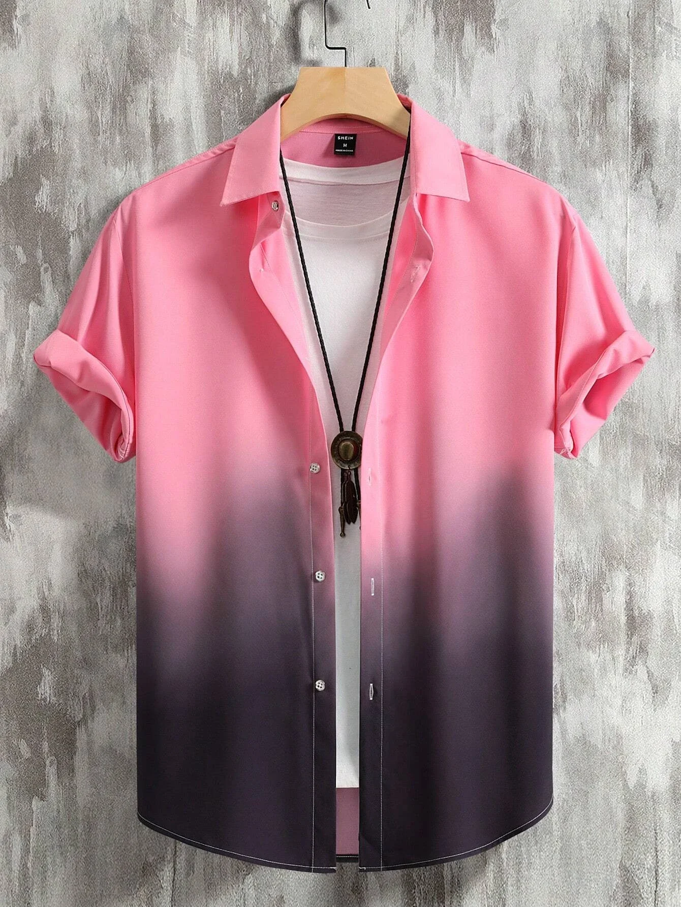 Hawaiian Men's Short Sleeved Shirt with Summer Gradient Design, 3D Graphic Printing, Loose Oversized Lapel Casual Shirt
Hawaiian Men's Short Sleeved Shirt with Summer Gradient Design, 3D Graphic Printing, Loose Oversized Lapel Casual Shirt