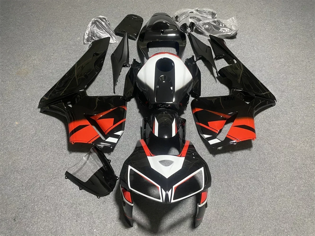 New ABS Motorcycle Whole Fairings Kit for CBR600RR F5 2005 2006 CBR600 RR CBR 600RR 05 06 Bodywork full fairing set
New ABS Motorcycle Whole Fairings Kit for CBR600RR F5 2005 2006 CBR600 RR CBR 600RR 05 06 Bodywork full fairing set