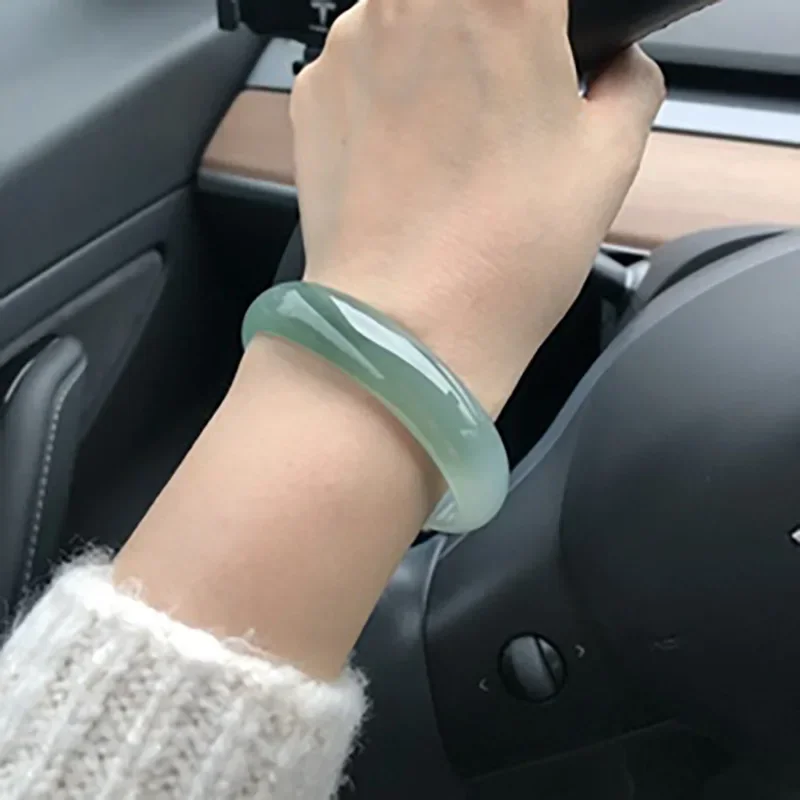 Natural China Jade Bracelet Charm Jewellery Fashion Accessories Hand-Carved Emerald Bangles Lady Party Gift
Natural China Jade Bracelet Charm Jewellery Fashion Accessories Hand-Carved Emerald Bangles Lady Party Gift