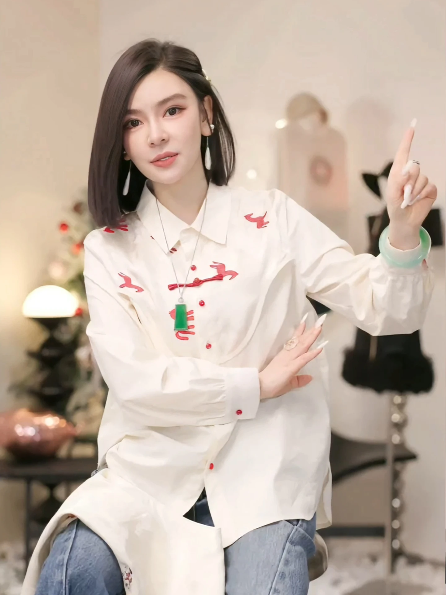 PTHERINE Chinese Sle Women's irt White Inner Wear Breathable Cotton Long Sve Loose Fit Faionable Casual Clothing
PTHERINE Chinese Sle Women's irt White Inner Wear Breathable Cotton Long Sve Loose Fit Faionable Casual Clothing