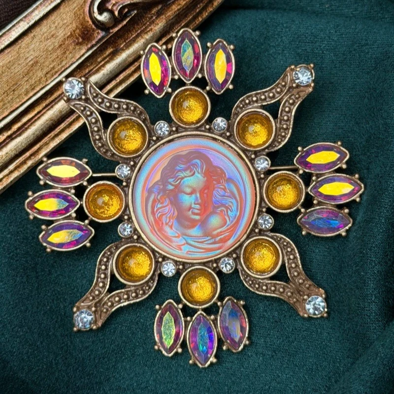 Vintage Cameo Colored Yellow Glass Sunflower Brooches For Woman Dress Party Luxury Brand Jewelry High Quality Gift Mother's Day
Vintage Cameo Colored Yellow Glass Sunflower Brooches For Woman Dress Party Luxury Brand Jewelry High Quality Gift Mother's Day