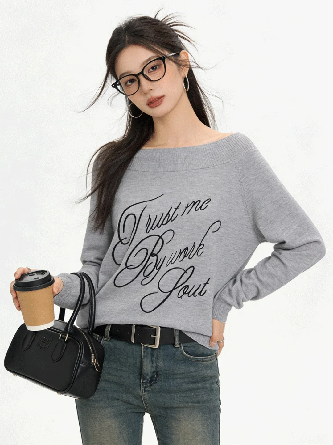 Korean Sle oulder Bared Knitted Top Slimming Waist Design Skin Friendly Letter Print Long Sve ort Length Spring Fa...
Korean Sle oulder Bared Knitted Top Slimming Waist Design Skin Friendly Letter Print Long Sve ort Length Spring Fa...