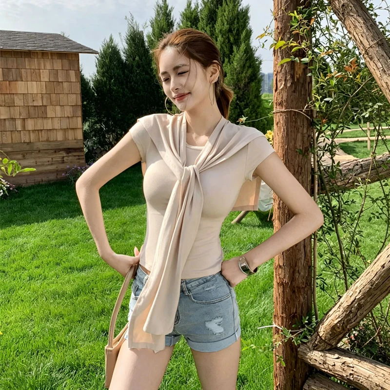 Women's Summer Crew Neck Short Sleeve Fitted T-Shirt + Matching Shawl
Women's Summer Crew Neck Short Sleeve Fitted T-Shirt + Matching Shawl