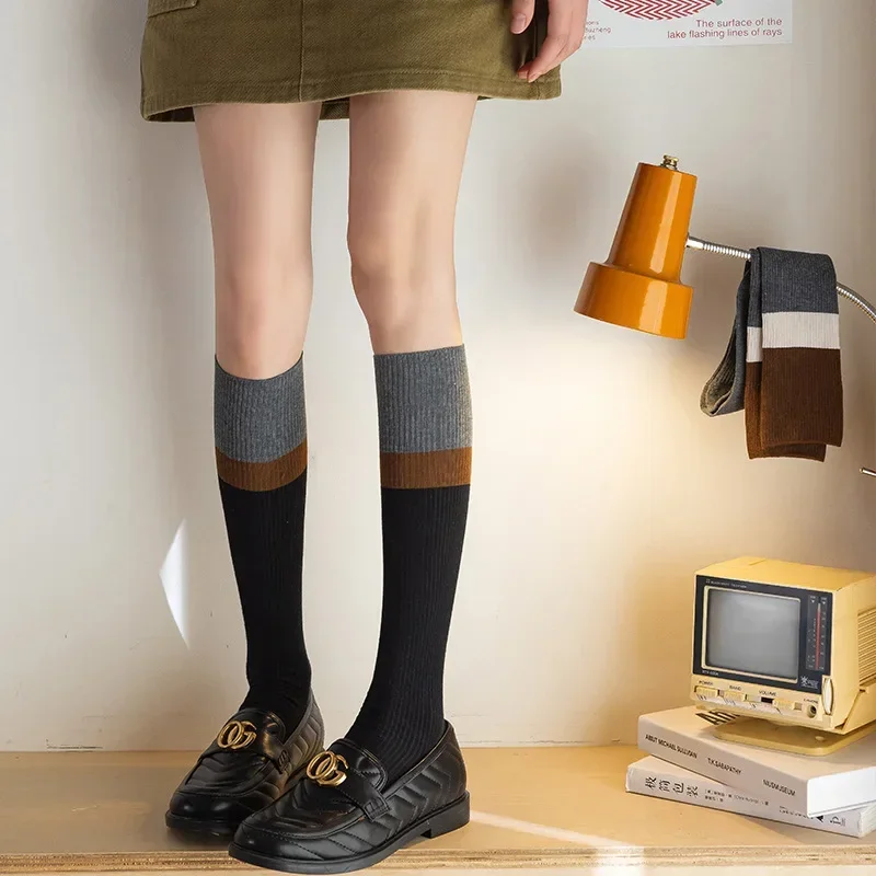 Autumn Winter Women Stockings JK Japanese Style Girls Long Socks Stockings Women Harajuku Vintage Cotton Knitting Knee Socks Sox
Autumn Winter Women Stockings JK Japanese Style Girls Long Socks Stockings Women Harajuku Vintage Cotton Knitting Knee Socks Sox