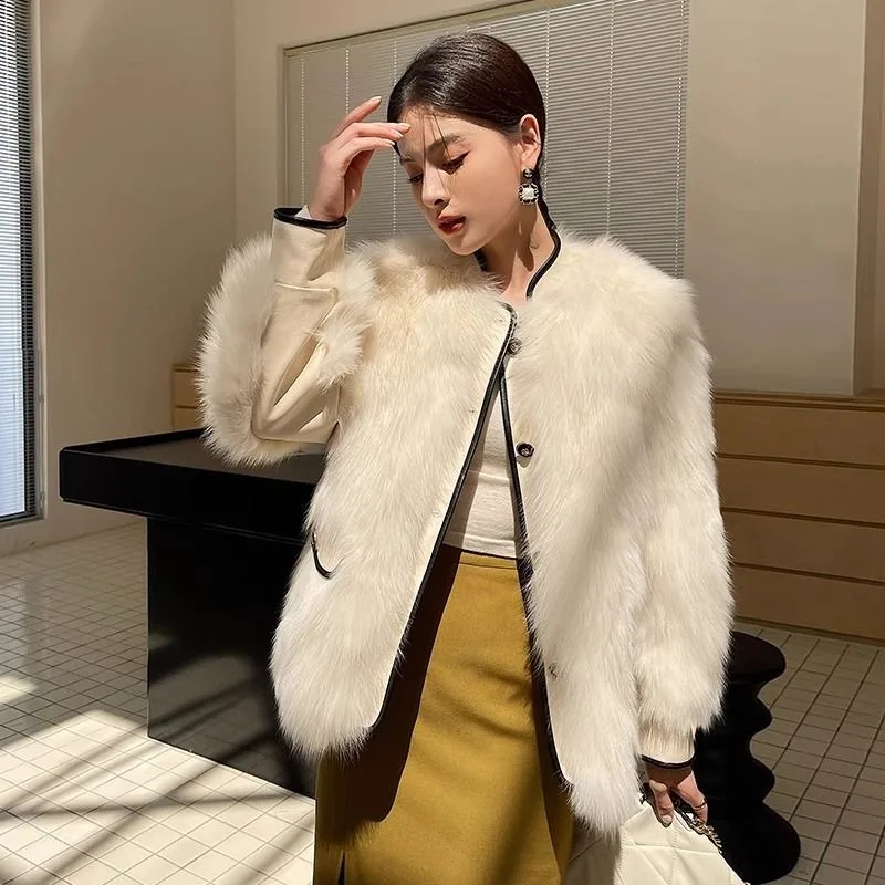 Faux Fox Fur Coat for Women, Graceful and Fashionable, Mid-Length Fur Integrated, Thickened Casual Outwear, Winter, New, 2024
Faux Fox Fur Coat for Women, Graceful and Fashionable, Mid-Length Fur Integrated, Thickened Casual Outwear, Winter, New, 2024