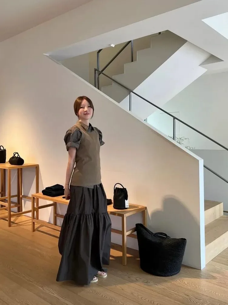Korean Style Plaid Shirt And Skirt Set Women's Summer Fashion Two-Piece Outfit Regular Sleeve Length Three-Quarter Sleeve
Korean Style Plaid Shirt And Skirt Set Women's Summer Fashion Two-Piece Outfit Regular Sleeve Length Three-Quarter Sleeve