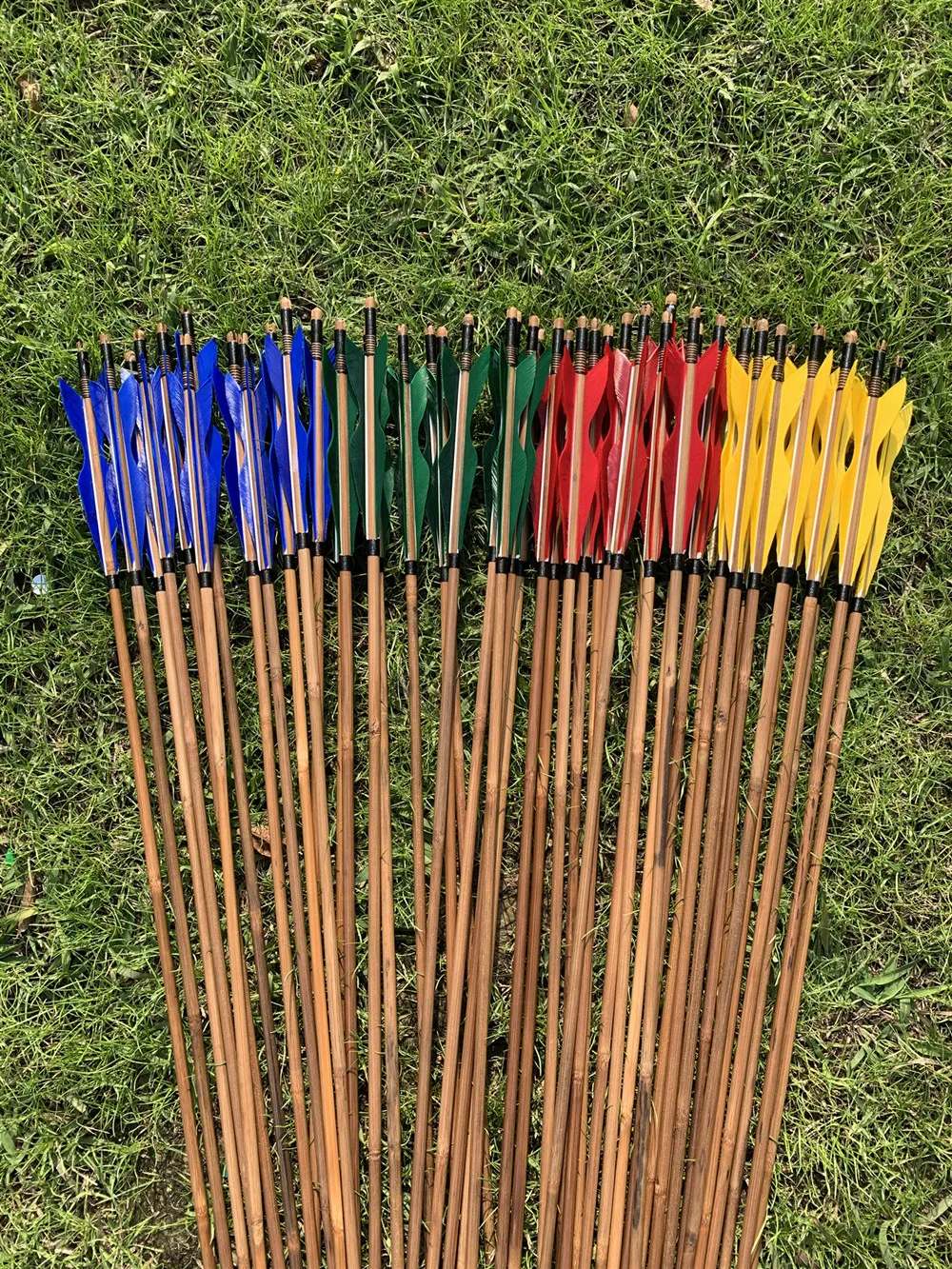 6/12pcs Handmade Bamboo Arrows 5 Inches Turkey Feathers For Recurve Bow Longbow Traditional Bow Archery Outdoor Hunting
6/12pcs Handmade Bamboo Arrows 5 Inches Turkey Feathers For Recurve Bow Longbow Traditional Bow Archery Outdoor Hunting