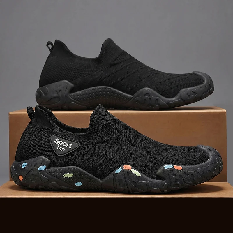 Modern Minimalist Men Sports Shoes Lace Up Style Lightweight Flexible Wear Resistant Casual Walking Running Outdoor Sneakers
Modern Minimalist Men Sports Shoes Lace Up Style Lightweight Flexible Wear Resistant Casual Walking Running Outdoor Sneakers