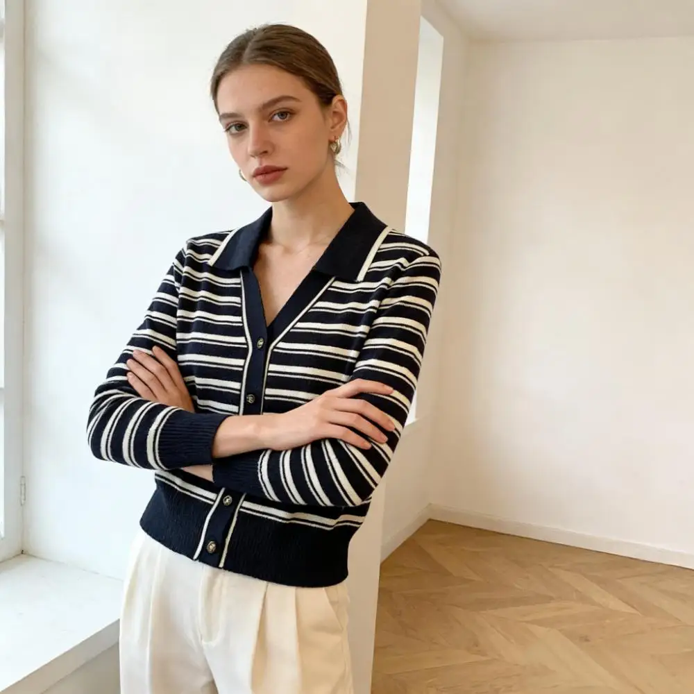 Women's Early Autumn Design Stripe V - neck Long Sleeve Slim Fit Knit Cardigan for Commute
Women's Early Autumn Design Stripe V - neck Long Sleeve Slim Fit Knit Cardigan for Commute