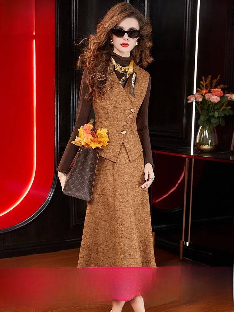 Philippine Dream Vintage Heart Three-Piece Set Women's High Collar T-Shirt Base Shirt Vest Jacket Midi Skirt Autumn Fashion
Philippine Dream Vintage Heart Three-Piece Set Women's High Collar T-Shirt Base Shirt Vest Jacket Midi Skirt Autumn Fashion