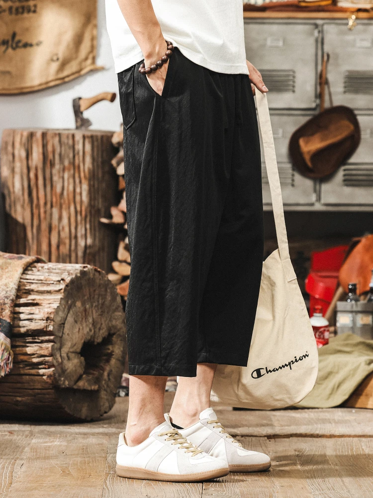 Свободный крой из хлопка и льна, мужские летние тонкие модные брендовые японские повседневные прямые брюки, дышащие легкие брюки
Свободный крой из хлопка и льна, мужские летние тонкие модные брендовые японские повседневные прямые брюки, дышащие легкие брюки