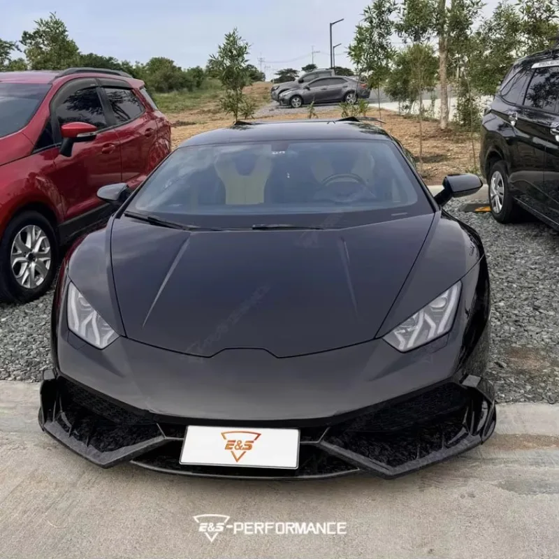 Base Car Upgrade to M Style Carbon Fiber Front Lip Rear Diffuser Side Skirts Body Kit for Huracan 610 Conversion
Base Car Upgrade to M Style Carbon Fiber Front Lip Rear Diffuser Side Skirts Body Kit for Huracan 610 Conversion