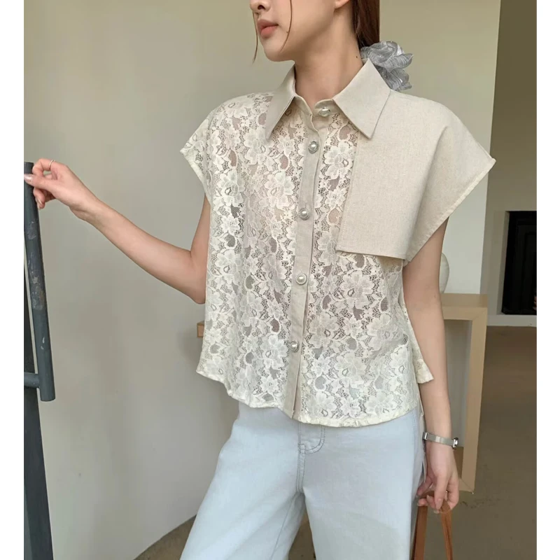 Lace Embroidered Loose Sleeveless Collar Shirt Women's Summer New Style Korean Design Breathable Comfortable Fashion Top
Lace Embroidered Loose Sleeveless Collar Shirt Women's Summer New Style Korean Design Breathable Comfortable Fashion Top