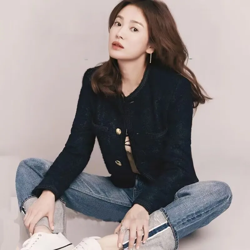 Song Hye Kyo Inspired ort Sle Верхняя одежда для женщин из тяжелой шерсти, сезон весны и осени, круглые детали на пуговицах
Song Hye Kyo Inspired ort Sle Верхняя одежда для женщин из тяжелой шерсти, сезон весны и осени, круглые детали на пуговицах