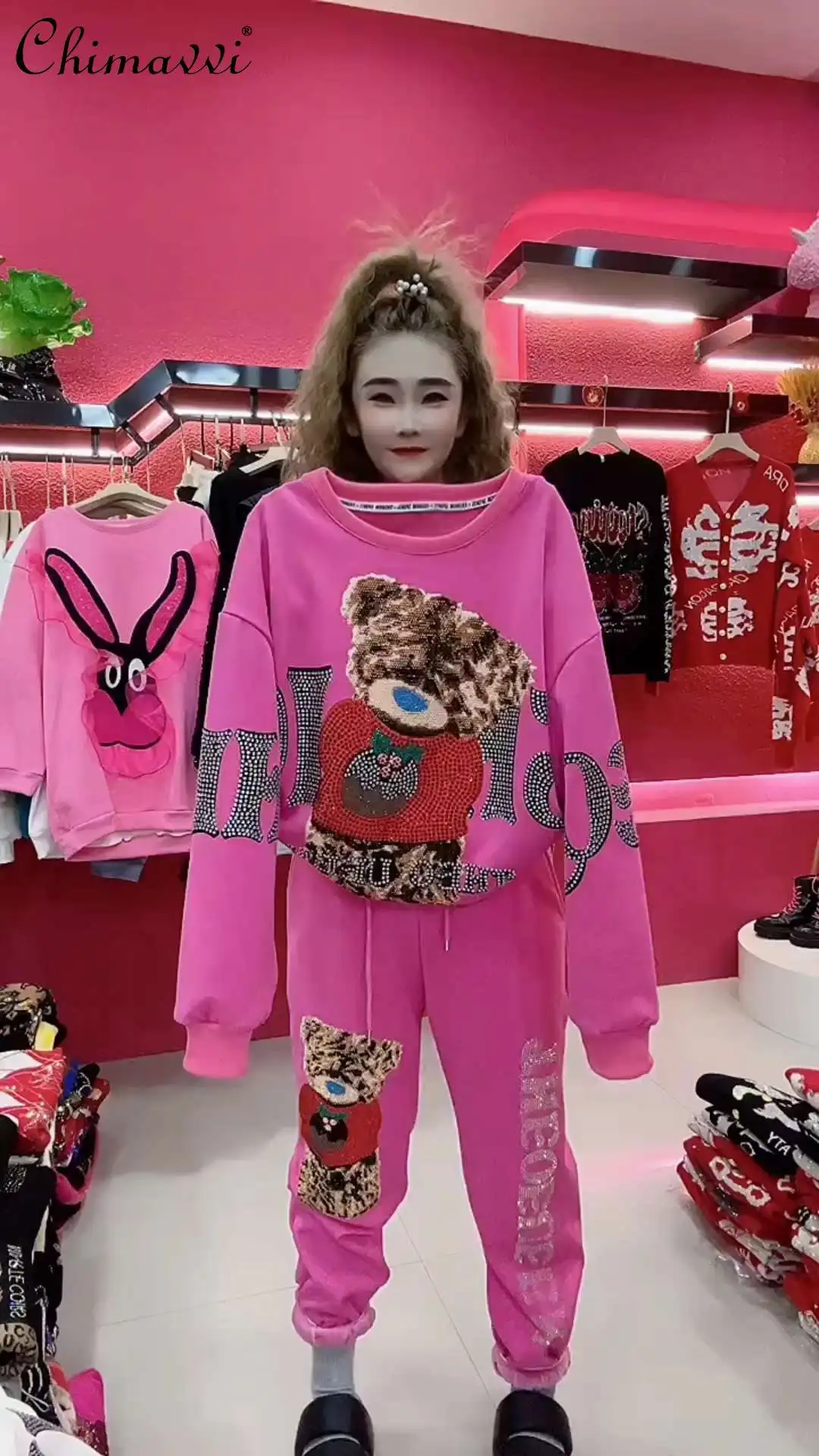 European Hot Drilling Padded Fleece Sweatshirts Women's Luxury Bear Printed Loose Top Pants Casual Outfit Ladies Two-Piece Set
European Hot Drilling Padded Fleece Sweatshirts Women's Luxury Bear Printed Loose Top Pants Casual Outfit Ladies Two-Piece Set
