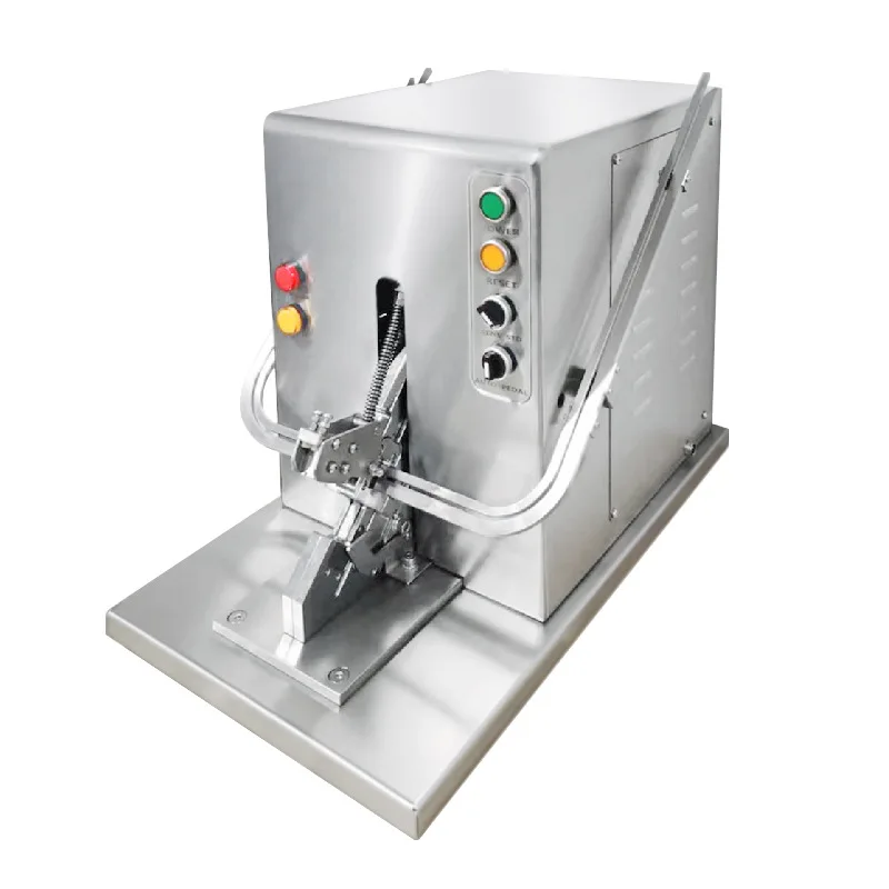 Ham sausage buckle machine Automatic sausage U-shaped buckle machine Edible fungus supermarket clock in machine Packaging and
Ham sausage buckle machine Automatic sausage U-shaped buckle machine Edible fungus supermarket clock in machine Packaging and