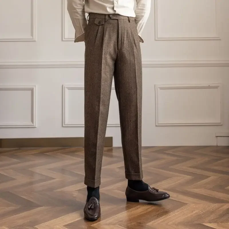 2023 New British Style Men's Solid High Quality Dress Pants Fashion Male Slim Casual Office Trousers Brand Straight Pants Y341
2023 New British Style Men's Solid High Quality Dress Pants Fashion Male Slim Casual Office Trousers Brand Straight Pants Y341