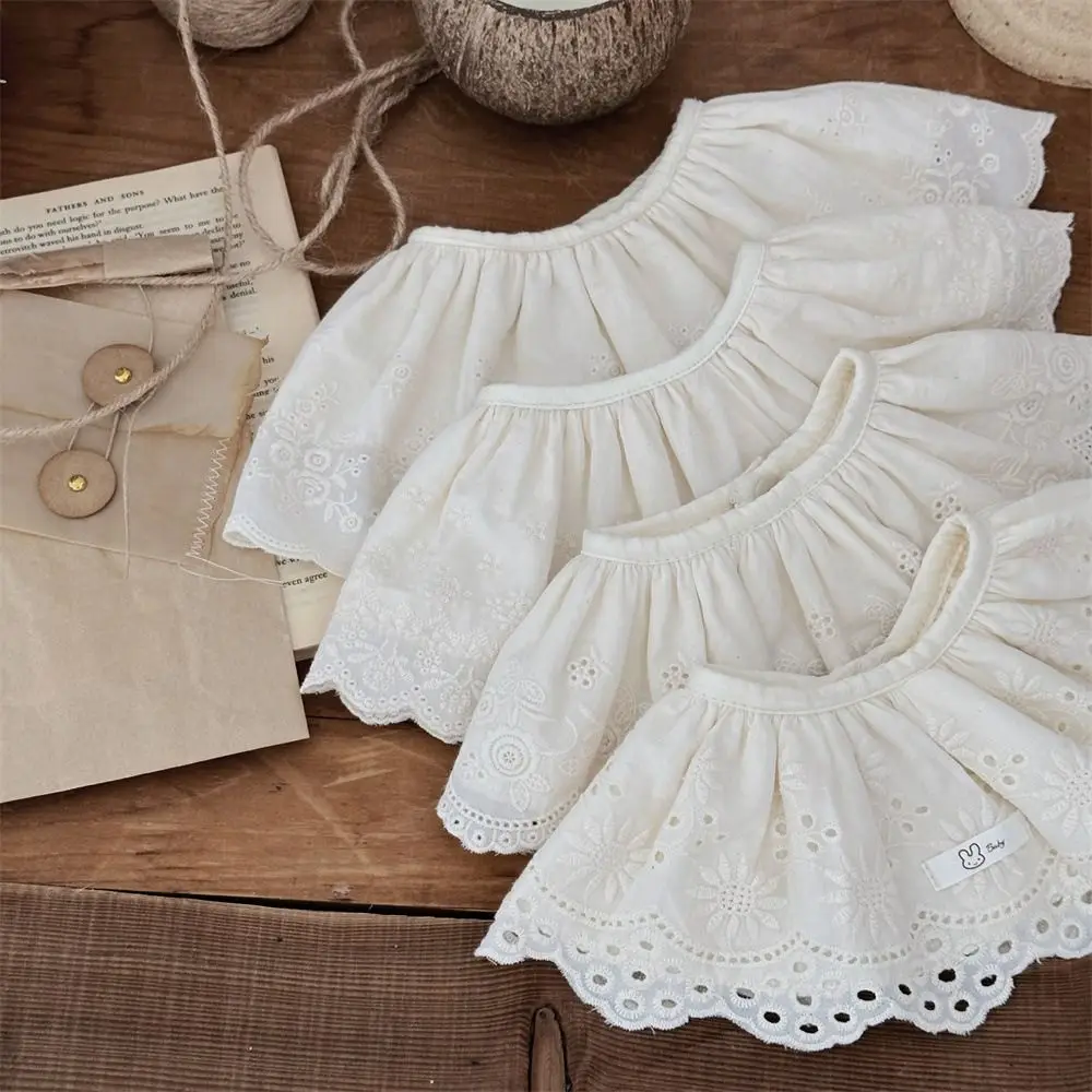 New Lace Embroidery Baby Bib Hollow Sweet Infants Saliva Towel Round Collar Kids Bib Scarf
New Lace Embroidery Baby Bib Hollow Sweet Infants Saliva Towel Round Collar Kids Bib Scarf