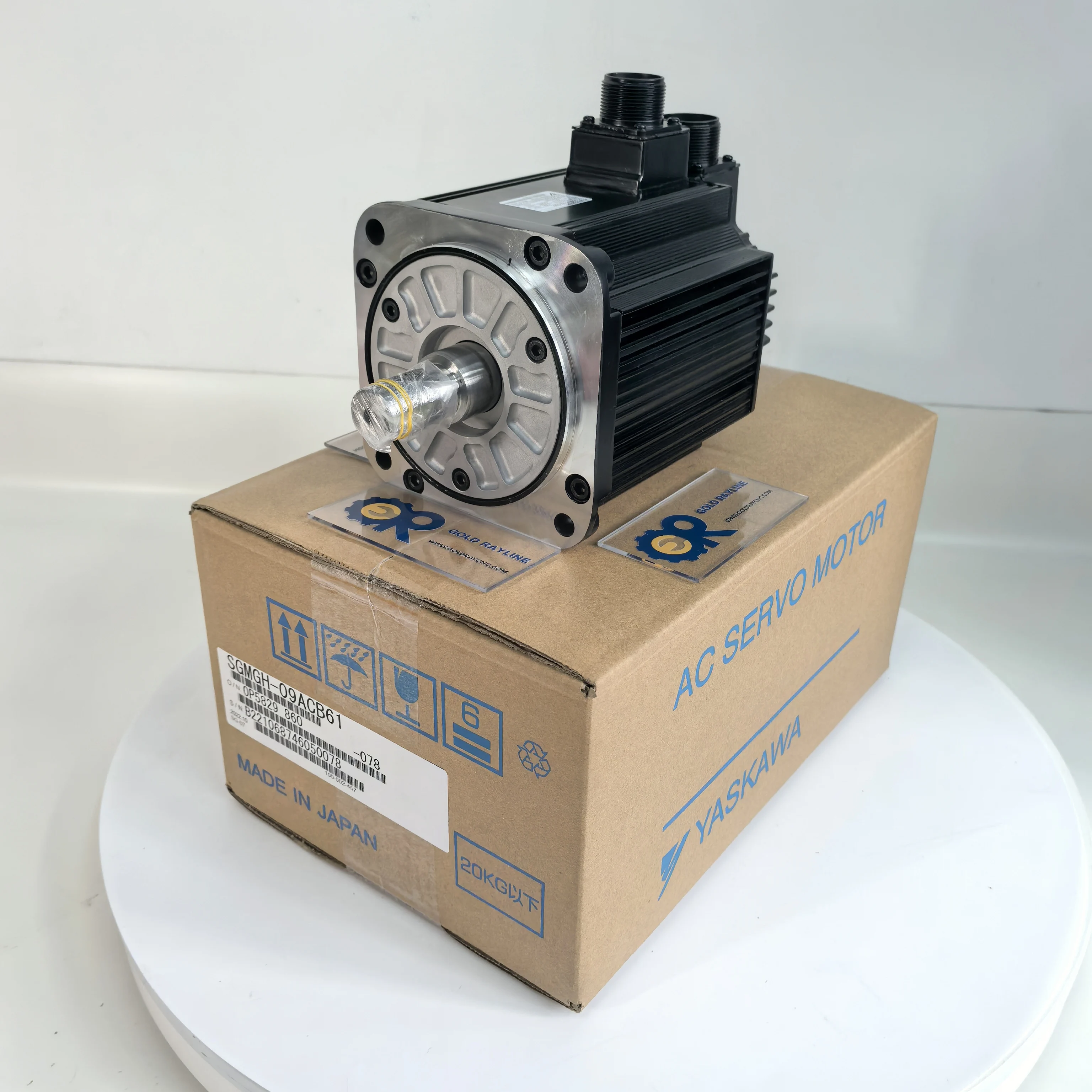 New In Box Yaskawa SGMGH-09ACB61 Servo Motor 1 Year Warranty In Stock
New In Box Yaskawa SGMGH-09ACB61 Servo Motor 1 Year Warranty In Stock