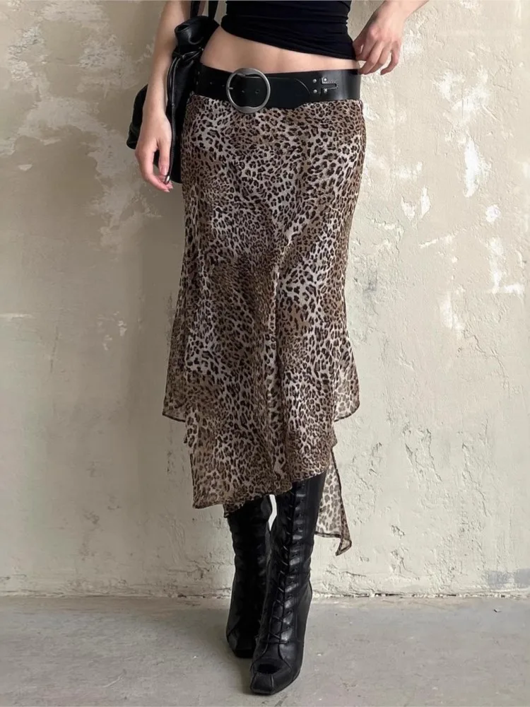 Women's Hot Girl Style Slim Long Skirt Spring Personality Street Vacation Style High Waist Leopard Print Irregular Mesh Skirt
Women's Hot Girl Style Slim Long Skirt Spring Personality Street Vacation Style High Waist Leopard Print Irregular Mesh Skirt