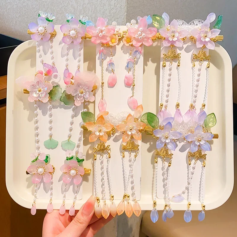 Children's Ancient Style Hair Accessories Super Fairy Retro Flower Tassel Accessories Temperament Little Girl Hanfu Headwear
Children's Ancient Style Hair Accessories Super Fairy Retro Flower Tassel Accessories Temperament Little Girl Hanfu Headwear