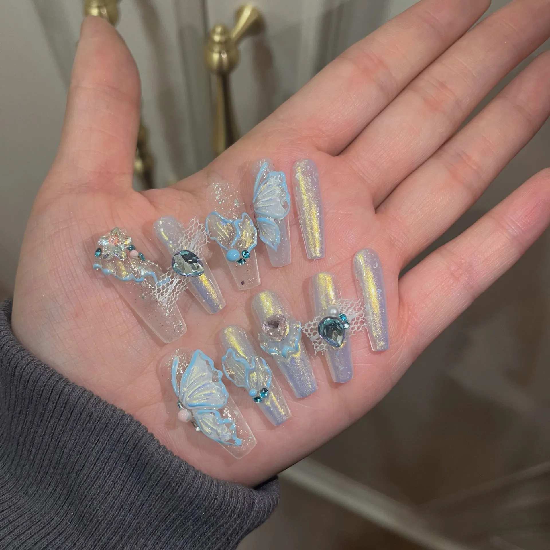 10pcs Handmade Press On Nails Glitter Blue and Butterfly High Quality Fake Nails With Heart Rhinestone Lace Decorated Design,Glo
10pcs Handmade Press On Nails Glitter Blue and Butterfly High Quality Fake Nails With Heart Rhinestone Lace Decorated Design,Glo
