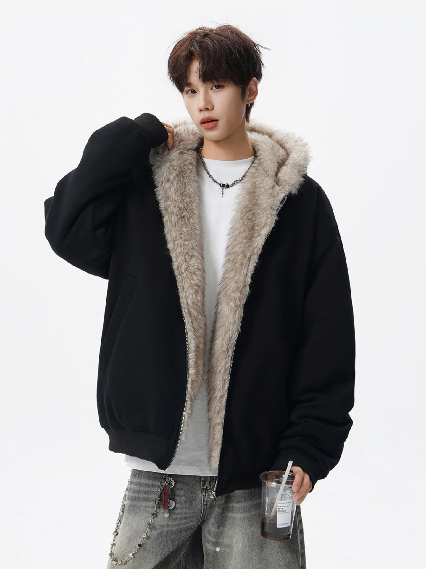 Американская утепленная камуфляжная хлопковая куртка для мужчин, зимняя теплая куртка с подкладкой из овчины, молодежное хлопковое пальто
Американская утепленная камуфляжная хлопковая куртка для мужчин, зимняя теплая куртка с подкладкой из овчины, молодежное хлопковое пальто