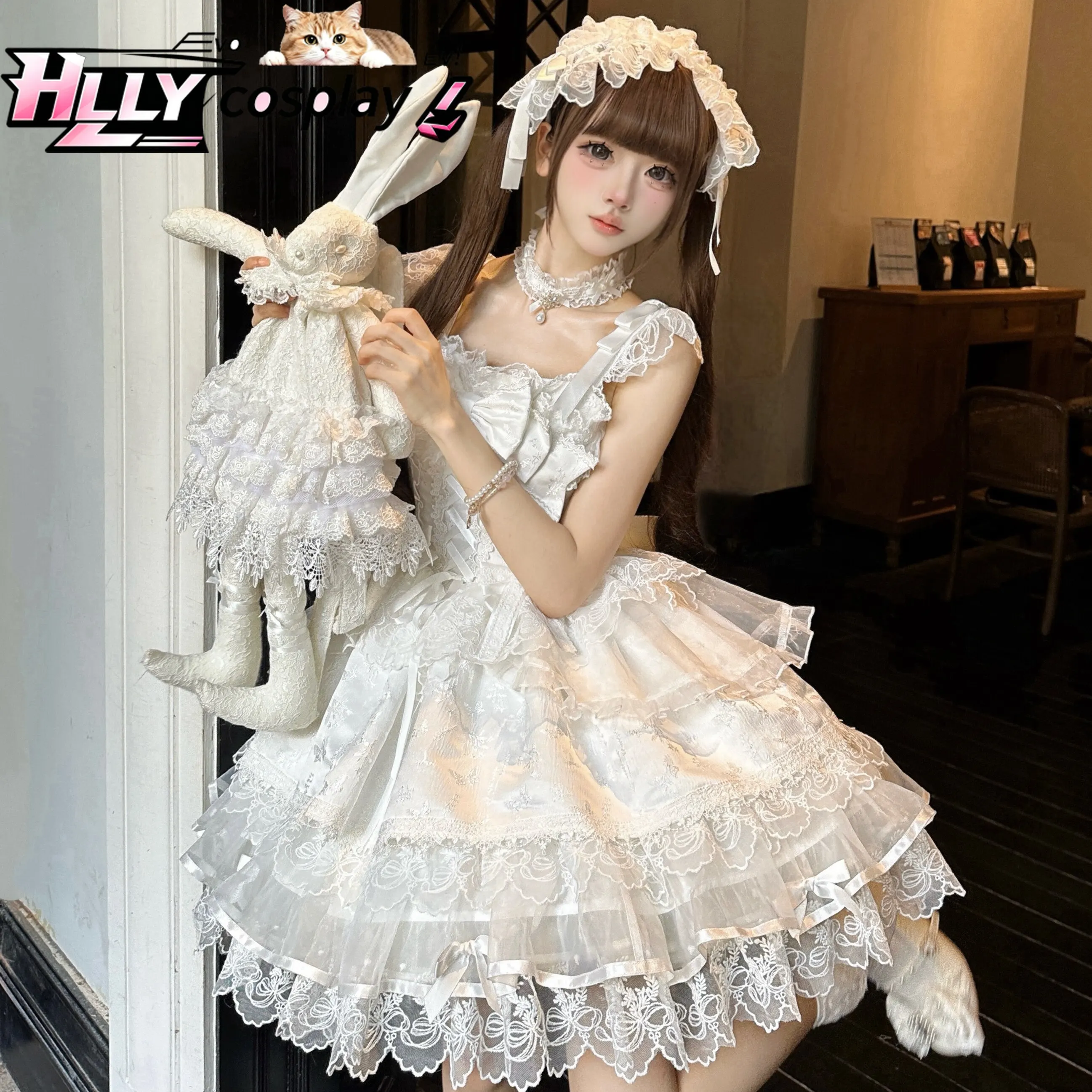 Elegant Lolita JSK Dress Ballerina Style Lace Tiered Sleeveless Summer Dress with Plush Bunny Rabbit Toy for Anime Cosplay
Elegant Lolita JSK Dress Ballerina Style Lace Tiered Sleeveless Summer Dress with Plush Bunny Rabbit Toy for Anime Cosplay
