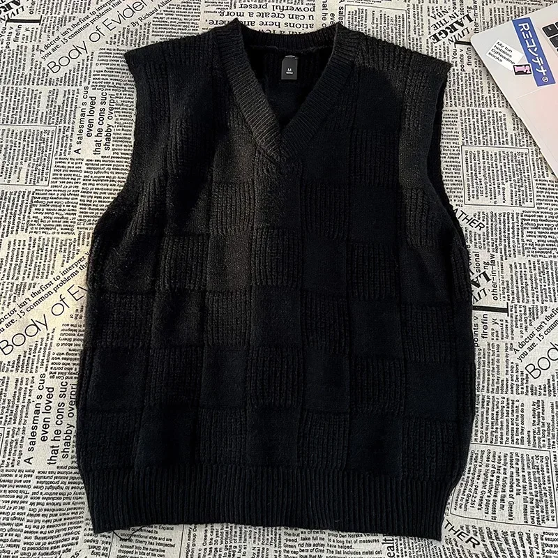 New Vintage Men's Knitted Vest Autumn and Winter Loose Vest V-neck Jacquard Sleeveless Home Pajamas Warm Home Essential
New Vintage Men's Knitted Vest Autumn and Winter Loose Vest V-neck Jacquard Sleeveless Home Pajamas Warm Home Essential