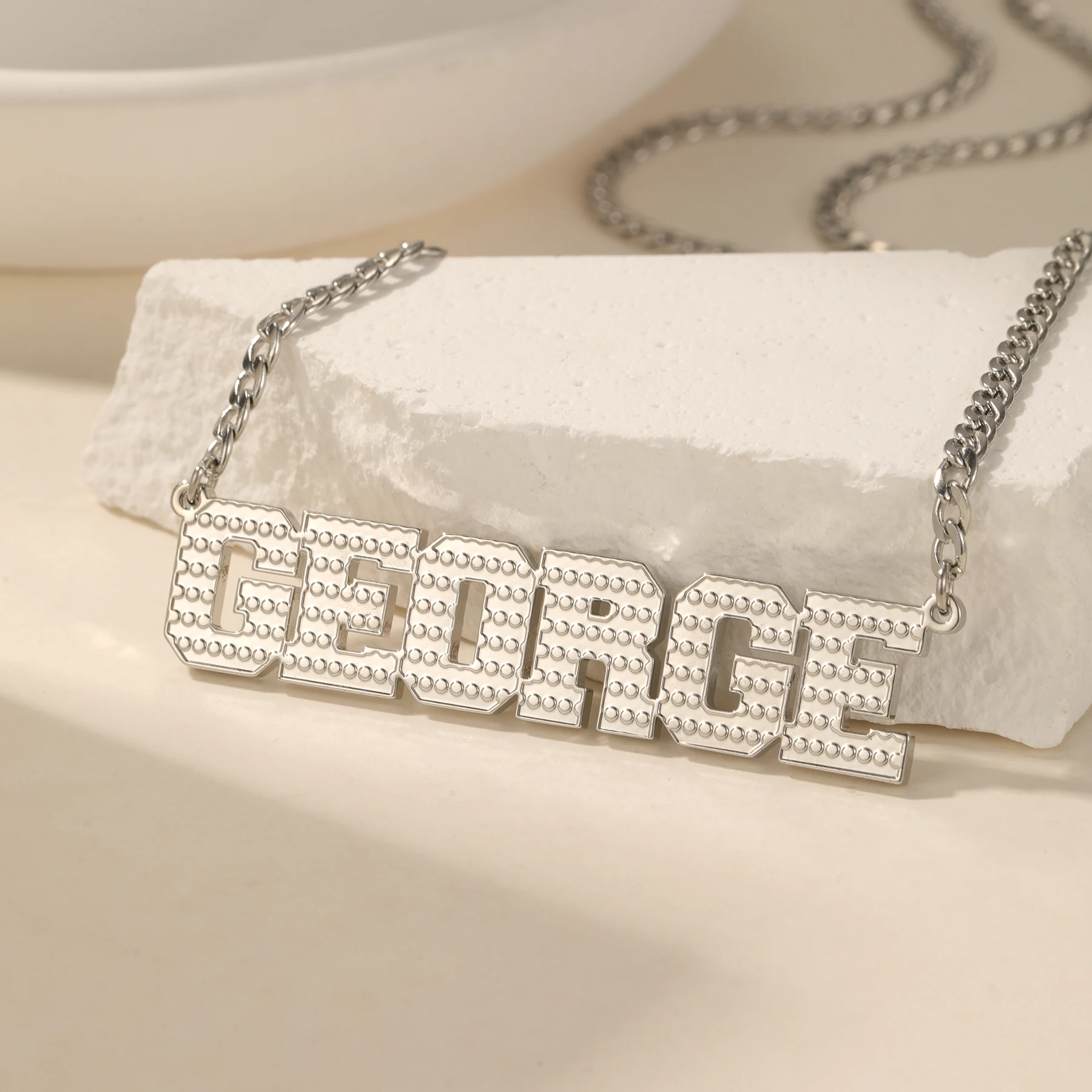 Ожерелье с именем из 18-каратного золота на заказ, глубокое резное имя, ювелирные изделия, персонализация, мужской рождественский подарок из нержавеющей стали для мужа
Ожерелье с именем из 18-каратного золота на заказ, глубокое резное имя, ювелирные изделия, персонализация, мужской рождественский подарок из нержавеющей стали для мужа