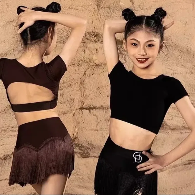 Детская черная юбка с бахромой для латинских танцев, одежда для танцевальной практики ча-ча-румбы, самбы, летний комплект одежды для латинских танцев для девочек
Детская черная юбка с бахромой для латинских танцев, одежда для танцевальной практики ча-ча-румбы, самбы, летний комплект одежды для латинских танцев для девочек