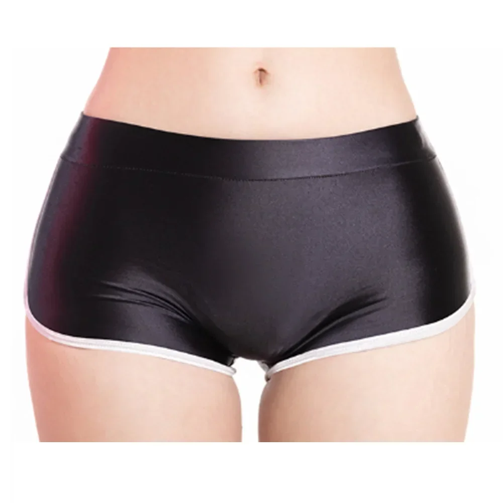 Women Shorts Smooth Seamless Briefs Shiny Glossy Panties High Stretchy Underwear Low Waist Underpants Solid Color Knickers 2025
Women Shorts Smooth Seamless Briefs Shiny Glossy Panties High Stretchy Underwear Low Waist Underpants Solid Color Knickers 2025
