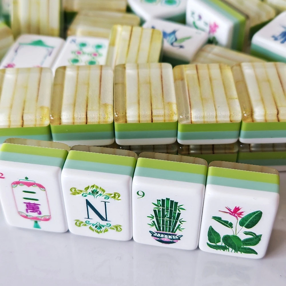 Customized Modern American Mahjong Set Luxury Acrylic Bamboo Pattern Mahjong Tiles Travel Engraved Mah Jongg Sets for Board Game
Customized Modern American Mahjong Set Luxury Acrylic Bamboo Pattern Mahjong Tiles Travel Engraved Mah Jongg Sets for Board Game