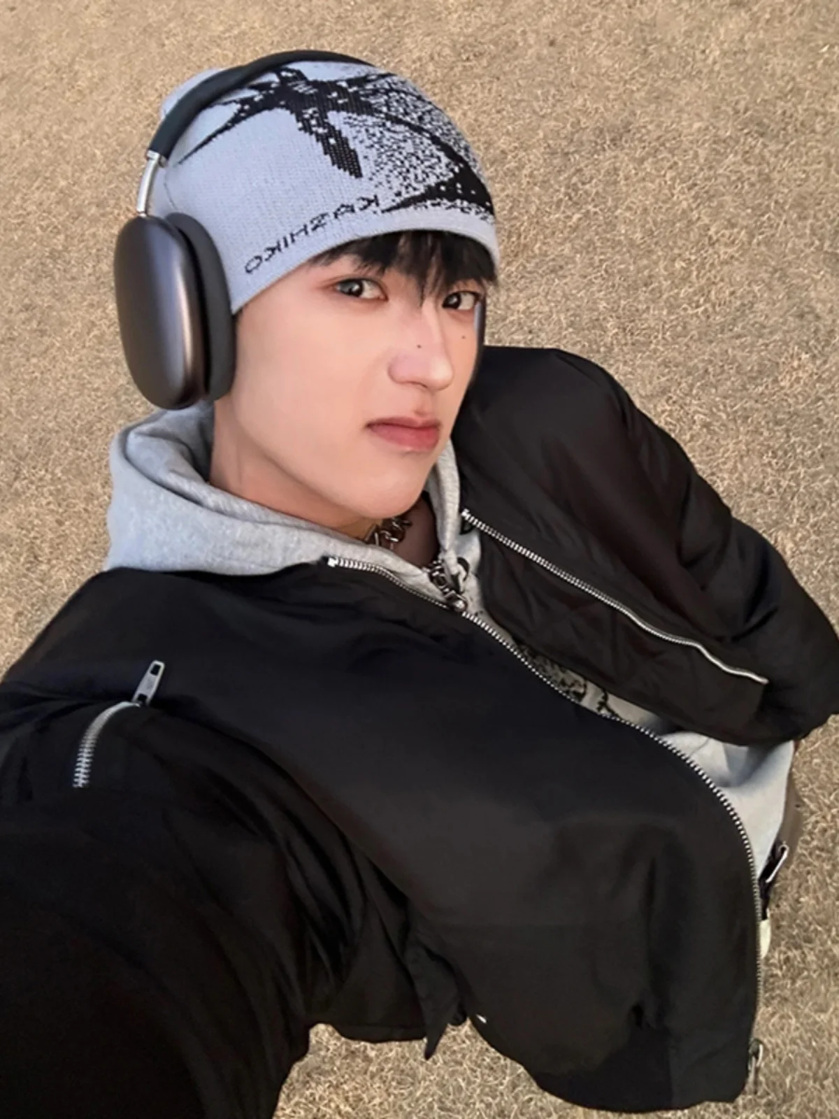 Мужская осенне-зимняя куртка-бомбер в американском стиле, модная, на молнии, молодежная, свободного кроя
Мужская осенне-зимняя куртка-бомбер в американском стиле, модная, на молнии, молодежная, свободного кроя