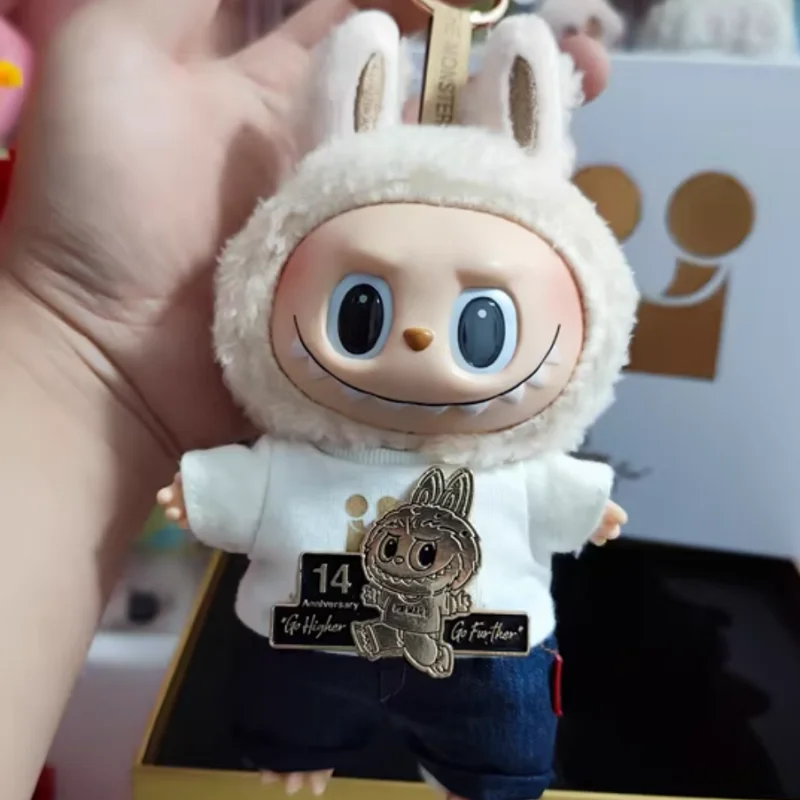 14-й настоящий милый Labubu The Monsters Box игрушка Mokoko Sweetheart серии фигурка парк ограничения модели брелок подарки куклы игрушки
14-й настоящий милый Labubu The Monsters Box игрушка Mokoko Sweetheart серии фигурка парк ограничения модели брелок подарки куклы игрушки