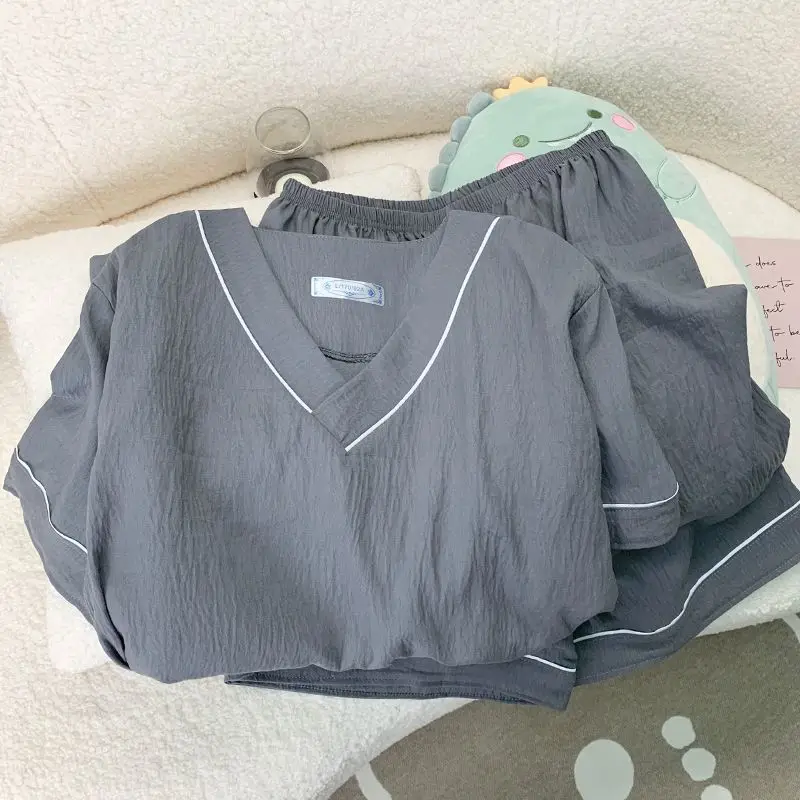 Summer Men's Pajama Set Soft V-neck Simplicity Homewear Short Sleeve Shorts Casual Comfortable Thin Korean Loose Sleepwear Set
Summer Men's Pajama Set Soft V-neck Simplicity Homewear Short Sleeve Shorts Casual Comfortable Thin Korean Loose Sleepwear Set
