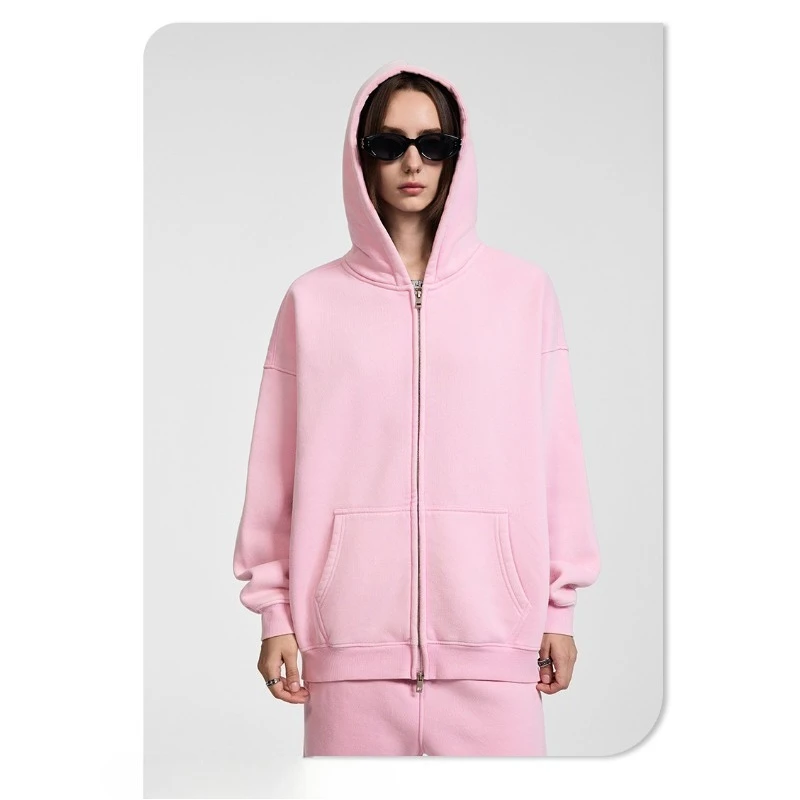 Осенне-зимняя уличная одежда, уличная стираная толстовка в стиле ретро с капюшоном на молнии, флисовые свободные толстовки для пар, трансграничные американские толстовки
Осенне-зимняя уличная одежда, уличная стираная толстовка в стиле ретро с капюшоном на молнии, флисовые свободные толстовки для пар, трансграничные американские толстовки