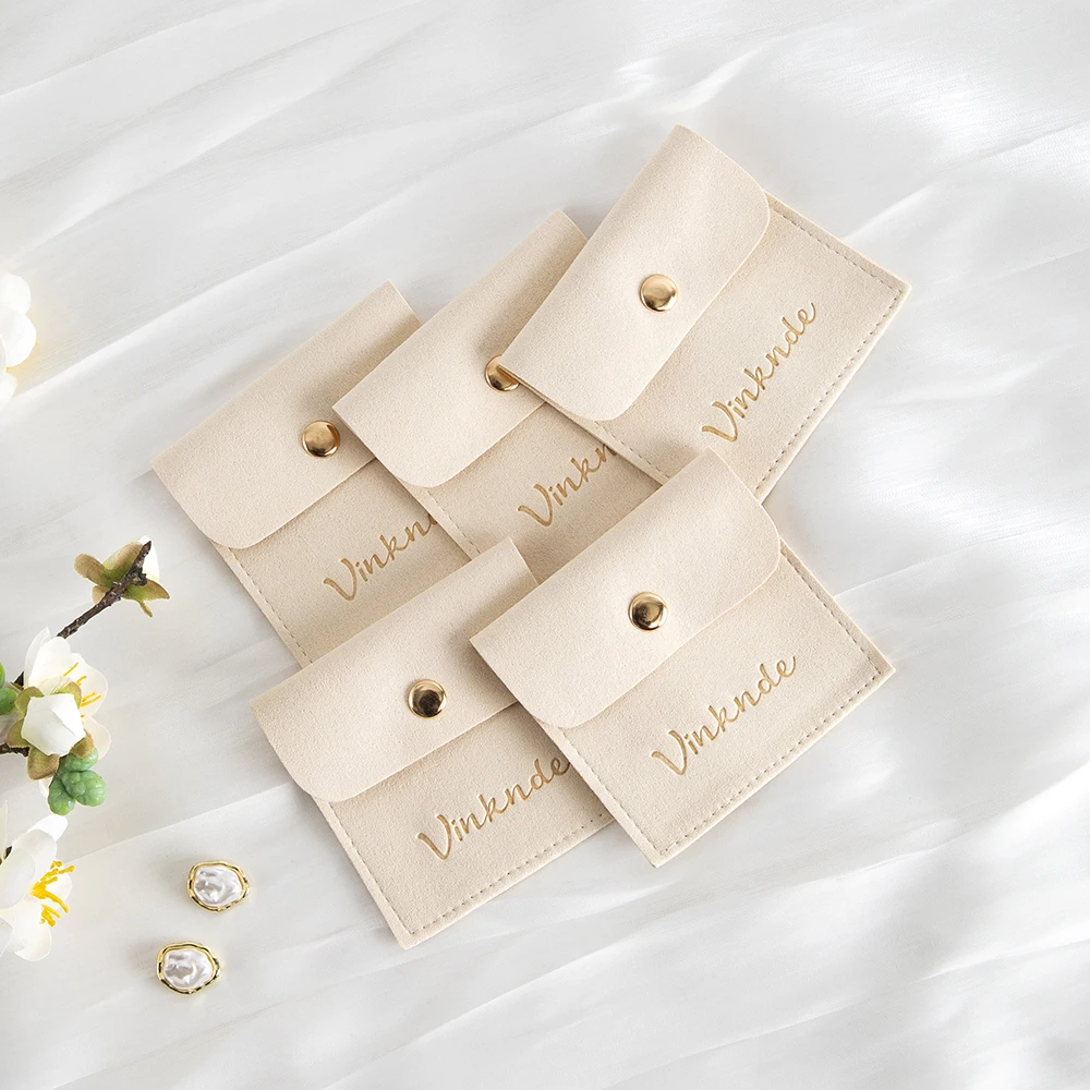 Custom Logo Microfiber Velvet Bag with Snap Compartment Wedding Jewelry Gift Bags DIY Travel Bracelets Necklace Ring Dust Sack
Custom Logo Microfiber Velvet Bag with Snap Compartment Wedding Jewelry Gift Bags DIY Travel Bracelets Necklace Ring Dust Sack