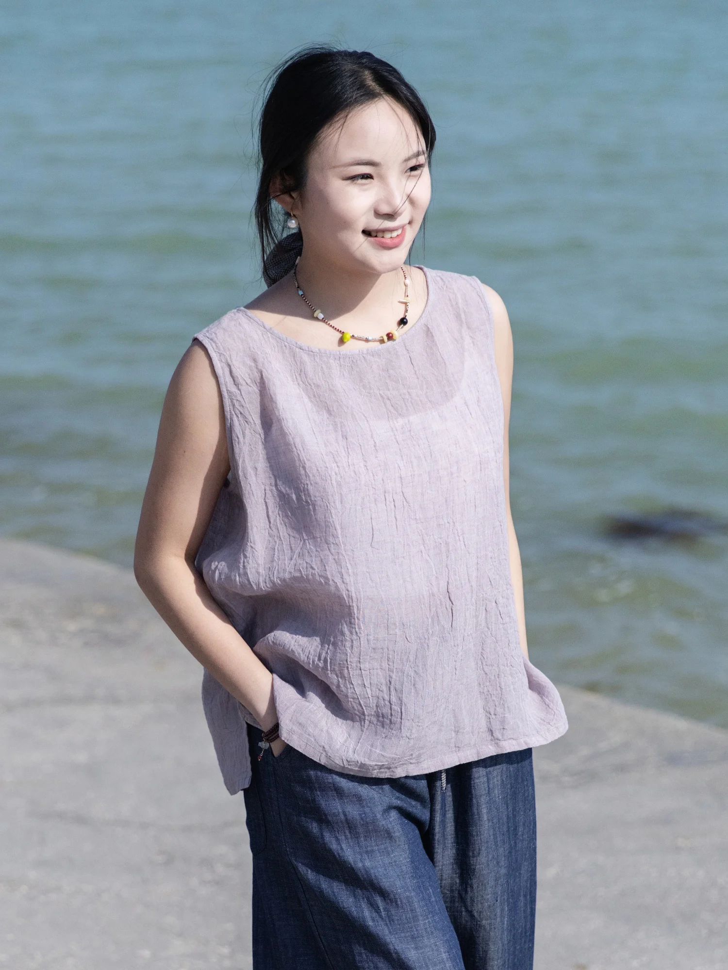 Rainwen City Women's Color Woven Linen Sleeveless Vest Summer Artistic Loose Fit Texture Slightly Creased H-Shape Vest
Rainwen City Women's Color Woven Linen Sleeveless Vest Summer Artistic Loose Fit Texture Slightly Creased H-Shape Vest