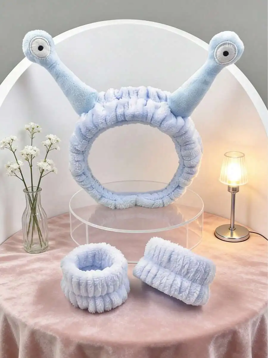 3-Piece Plush Snail Eye Headband And Wristband Set For Spa Makeup Face Washing
3-Piece Plush Snail Eye Headband And Wristband Set For Spa Makeup Face Washing