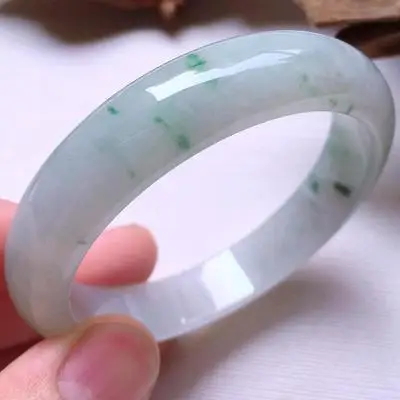 Natural Burmese Light Emerald 54mm-64mm Bracelet Elegant Princess Jewelry Best Mother's Gift for Girlfriend
Natural Burmese Light Emerald 54mm-64mm Bracelet Elegant Princess Jewelry Best Mother's Gift for Girlfriend