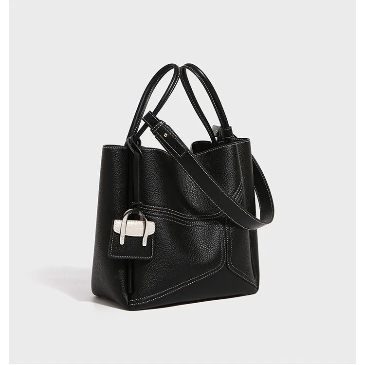 2026 Summer Large Tote Bag for Women - Genuine Leather Shoulder Bag, Spacious Work & Travel Purse for Commuter
2026 Summer Large Tote Bag for Women - Genuine Leather Shoulder Bag, Spacious Work & Travel Purse for Commuter