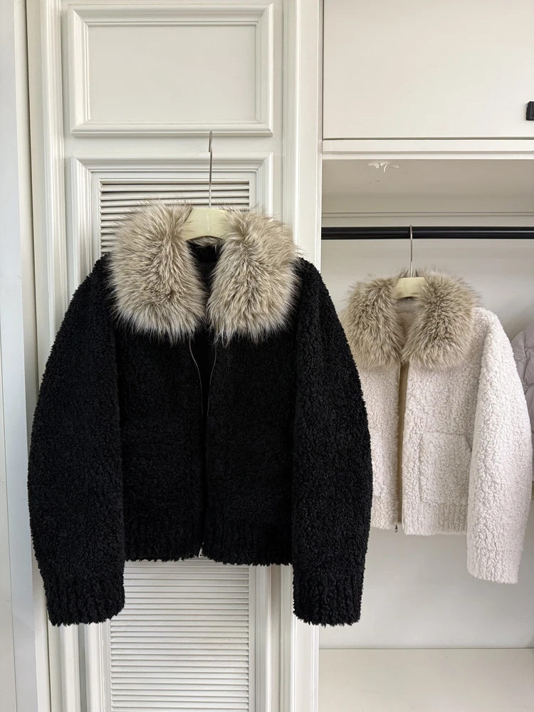 Ele винтажная пальто с мехом ягненка Bla, свободная посадка, теплая зимняя модная верхняя одежда, универсальная женская куртка-стойка
Ele винтажная пальто с мехом ягненка Bla, свободная посадка, теплая зимняя модная верхняя одежда, универсальная женская куртка-стойка