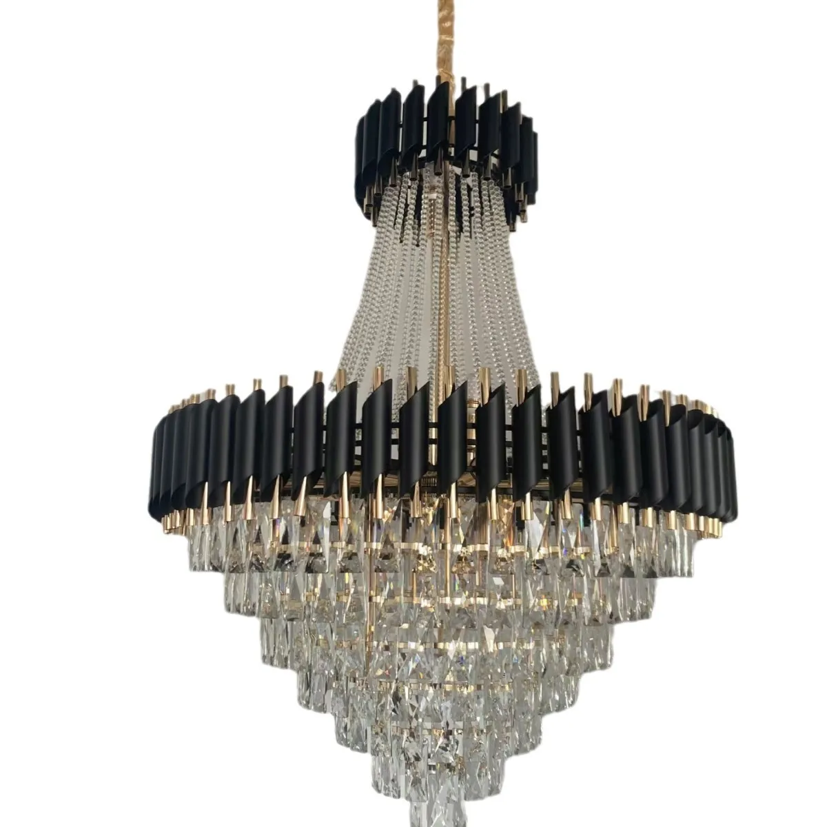 Light luxury, duplex, living room, crystal, large chandelier, villa, chandelier 
Light luxury, duplex, living room, crystal, large chandelier, villa, chandelier